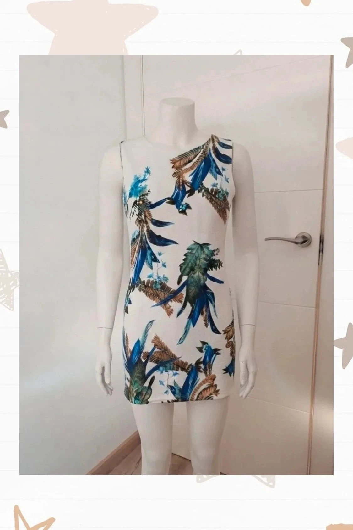 Vestido corto estampado floral - Talla M